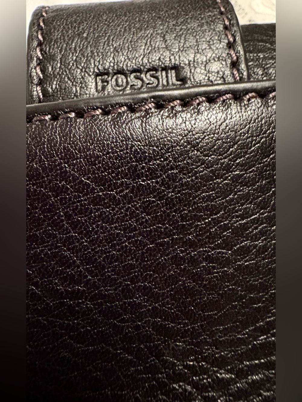 A Fossil small purse. New with tag - Picture 5 of 8